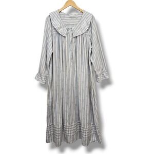 Vintage Flannel Nightgown L Stripe Floral Peter Pan Collar Button Up 100% Cotton